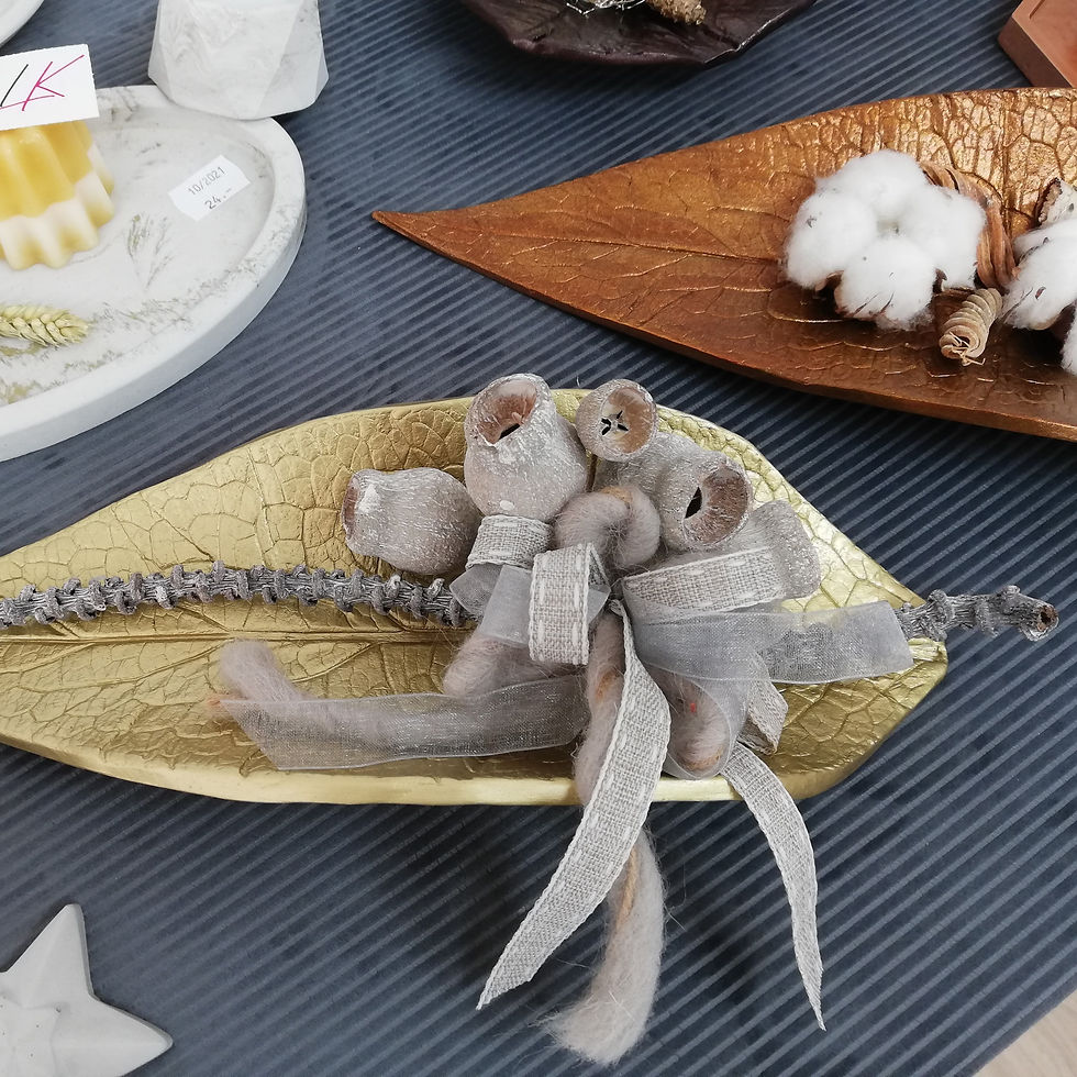 Miniaturbild: Blattschalengesteck 2