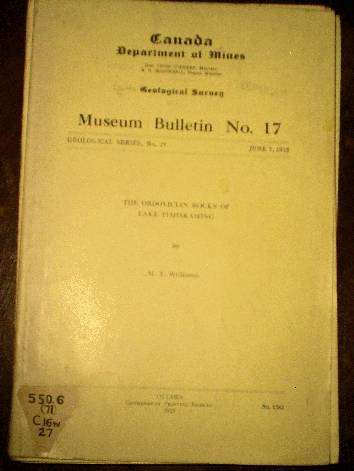 CanMuseumBull27.gif