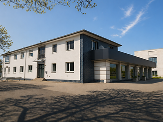 Küblbeck_Studio_Außen_3.png