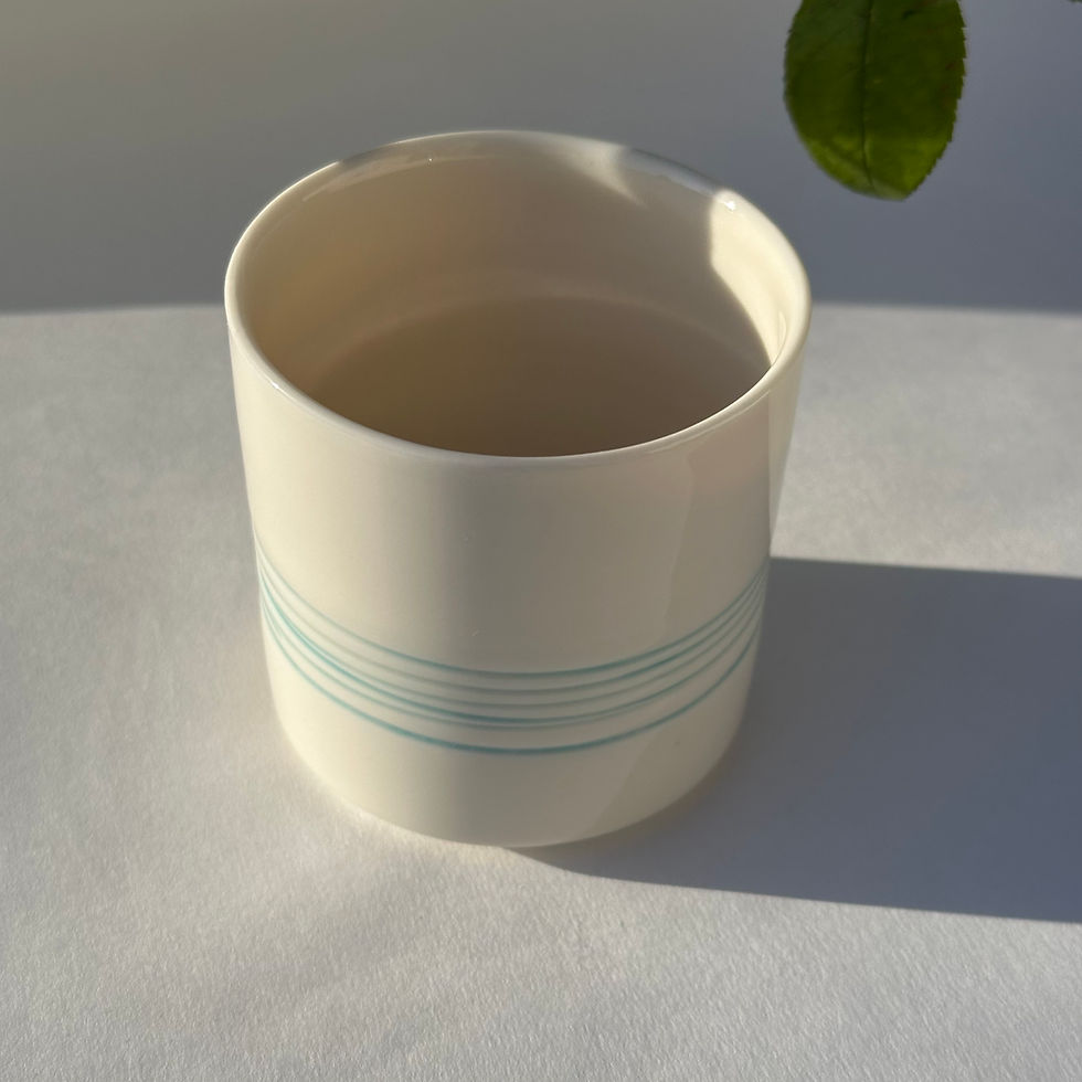 Thumbnail: Beker in porselein / inkerving blauw