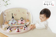 【株式会社ふらここ】顧客起点から考えた商品開発プロジェクト。ファンの想いと期待を受けて、社内一丸となり“らしさ”をカタチに。