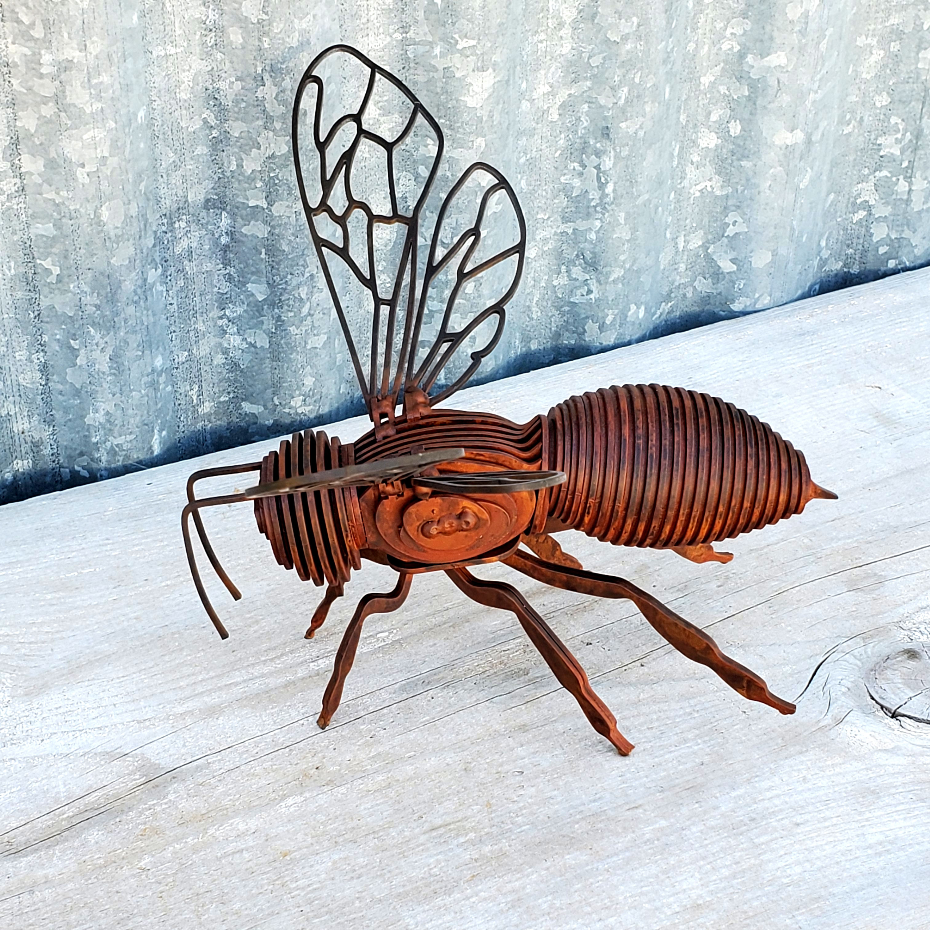 Rusted metal honeybee sculpture handcrafted in the USA by Ironstone Steel – 3D welded steel art with rich rusted patina