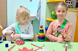 Божья коровка из бумажных полос