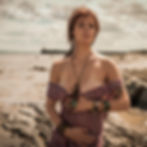 Thumbnail: Anarana Magazine #2 - Wendy, On the Island