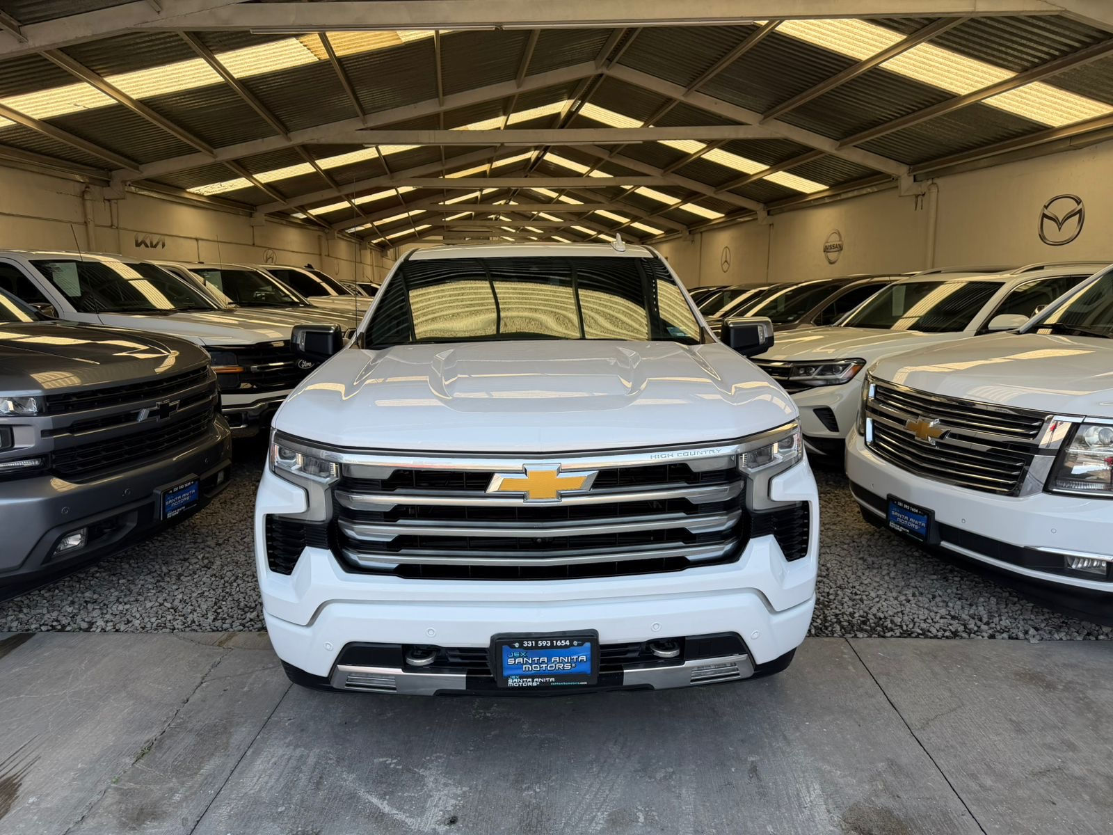 Chevrolet Cheyenne 2023 6.2 Doble Cab High Country 4X4 At
