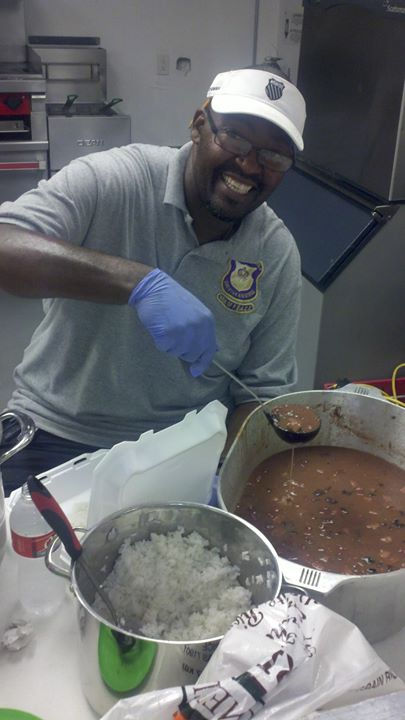 Facebook - preparing the meals  to feed the hungry.jpg.jpg.jpg.jpg.jpg community