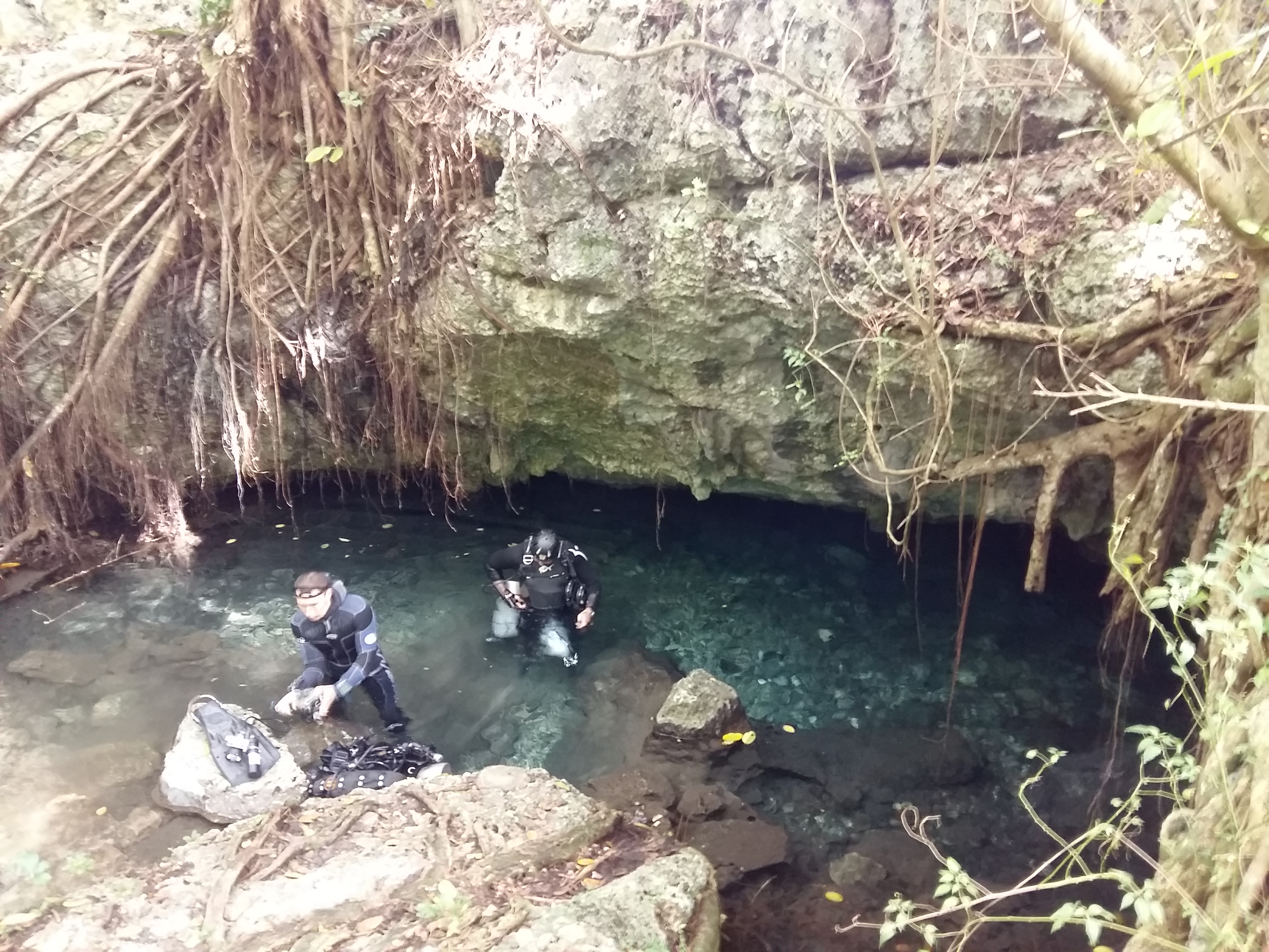 Padre Nuestro Cave
