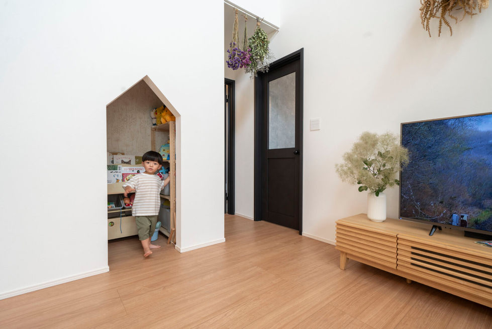 first-stage-malaysia-renovation-shimotsuma-under-stairs-storage-child-hideout
