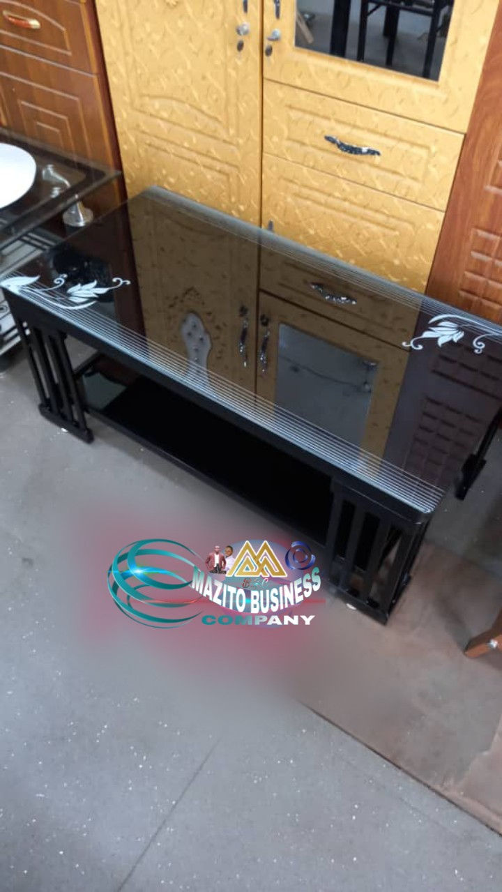 Miniature : Tables