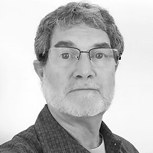 David Pearlmutter 2022_edited_edited_edited.jpg