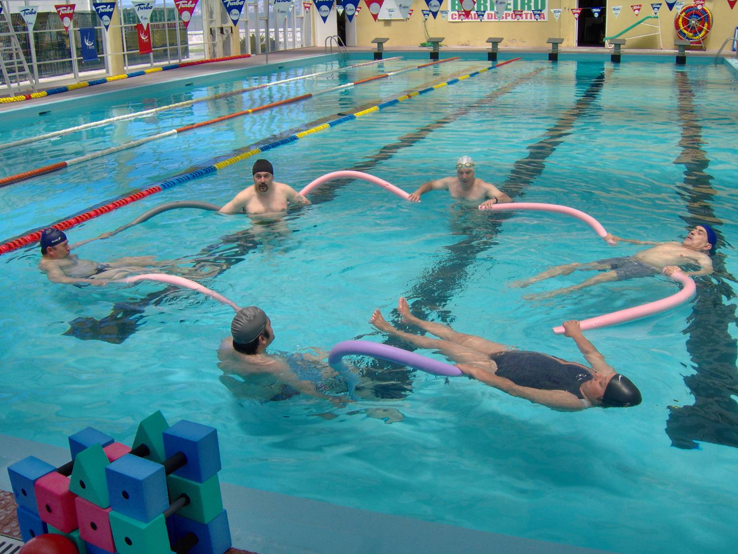 Actividade Desportiva - Piscina CMB