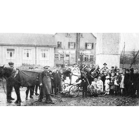 Fasnacht Gruppe vor Kollersaal