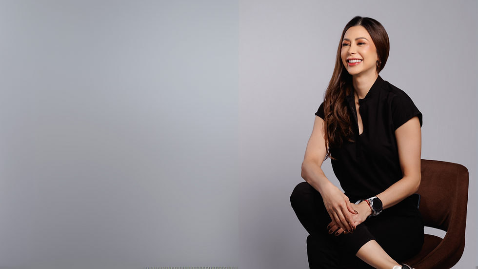 Katherine Perroni - Fondo.png