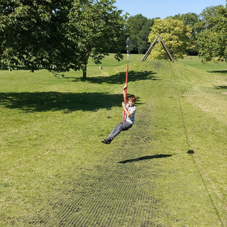 Amusez-vous sur l'aire de jeux de Regent's Park.jpg