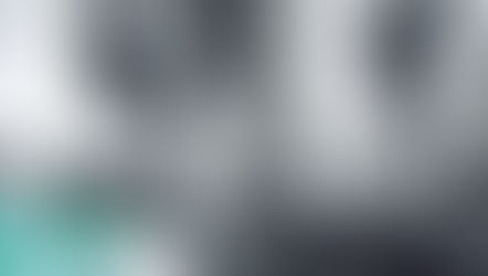 Smart Motion, Fast Production: How XTS Transforms Pharmaceutical Bottling Lines