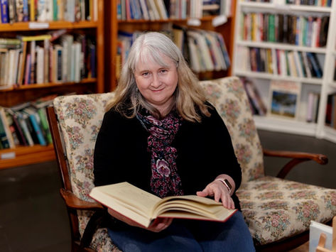 Support Sustainable Literacy with Dear Reader Books in Tyabb – Your Destination for Quality Pre-Read Books