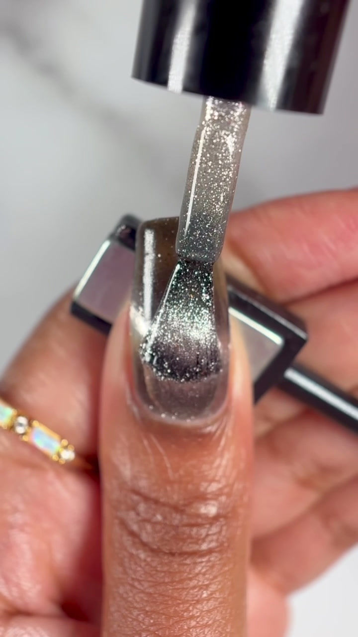 Thumbnail: Platinum Ice