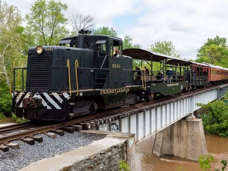 Fall Foliage Road Trips To See Maryland Autumn Colors by Car or Train