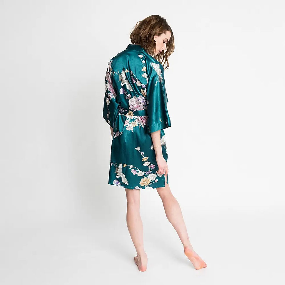 Thumbnail: Chrysanthemum & Crane Short Kimono Robe