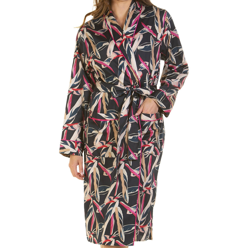Thumbnail: Wysteria Lane 100% Combed Cotton Poplin Printed Robe