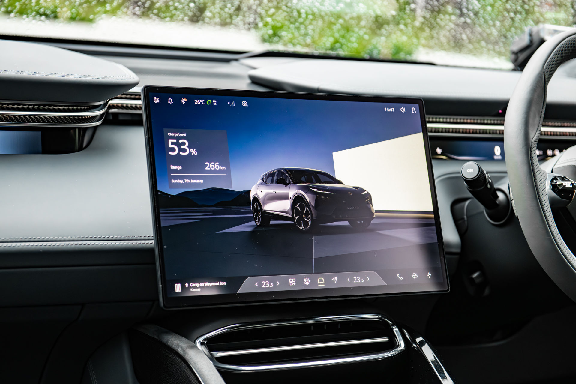 Hybrid glass screen protectors from Ultimate Valet Cambridge