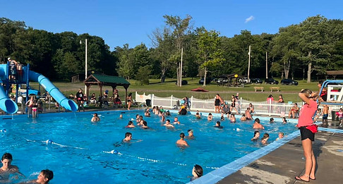 Nanty Glo Park and Pool swimming Pool