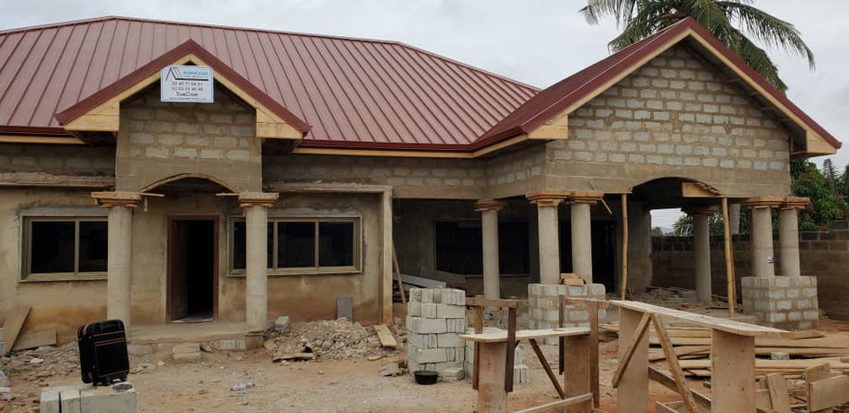 Roof renovation work - Haatso