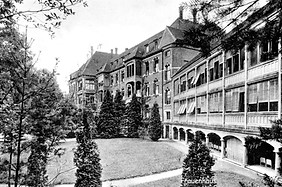 Frauenhaus.jpg