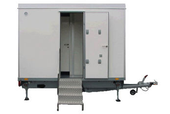 Toilet verhuur West-Vlaanderen, WC-Wagen huren, Toilet huren, Toiletwagen huren, Mobiele toiletten, Mobiel toilet huren