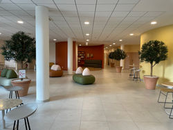 Clinique de la Chênaie - Le grand salon au RDC