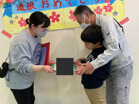 4月18日|新発田市|放課後等デイサービス|らいふあかりもも|進級おめでとう✨