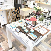 Gallery ci-pu 店内