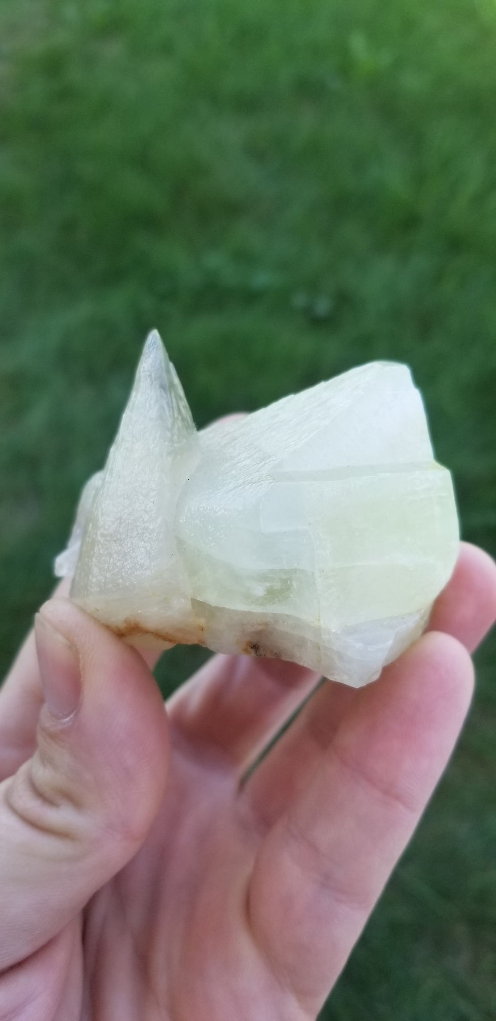 Thumbnail: Dogtooth Calcite (Afghanistan)