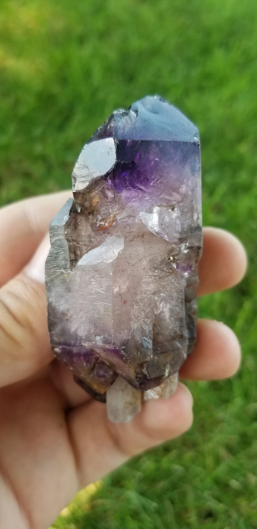 Thumbnail: Zambezi Amethyst (Zimbabwe)