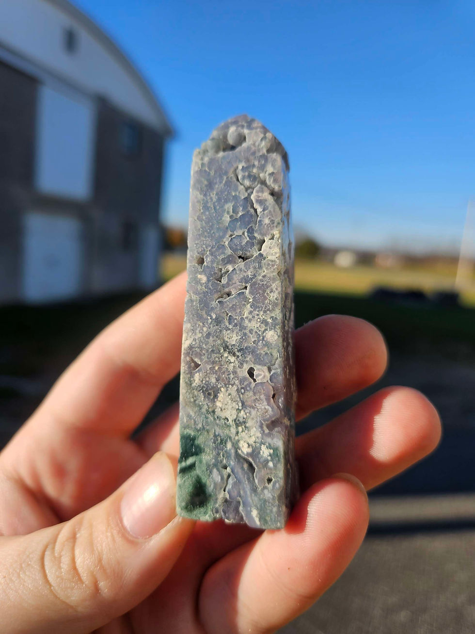 Thumbnail: Grape Agate Tower 