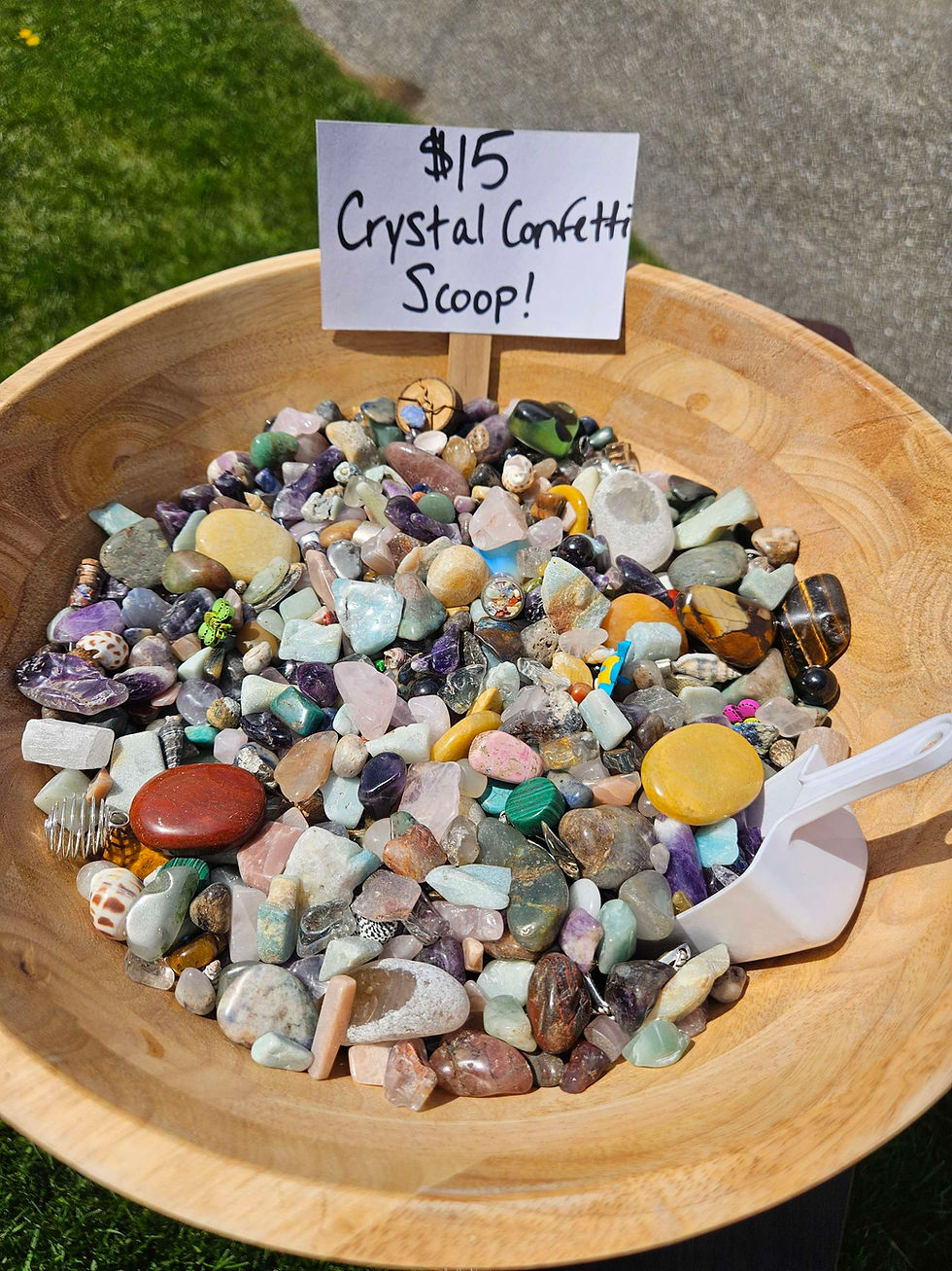 Thumbnail: Crystal Confetti Lucky Scoops