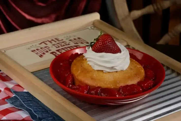 Hoop-Dee-Doo Revue Strawberry Shorcake