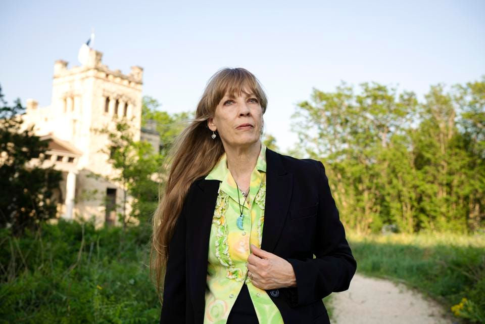Carla Olson