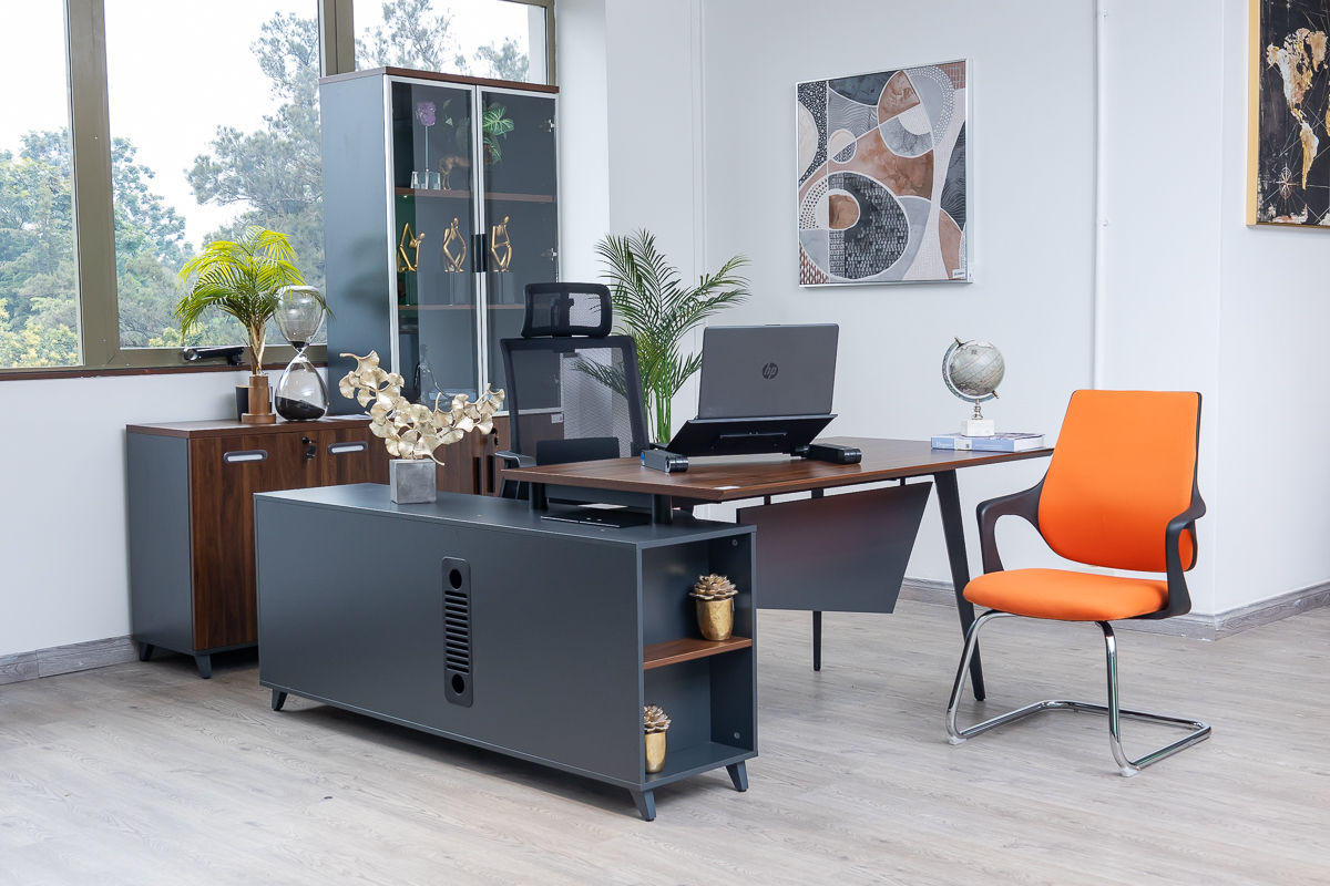 MAA04-1816 -1.8m- EXECUTIVE DESK