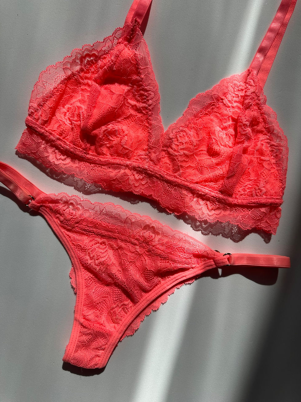 Conjunto Lingerie Tamy Coral