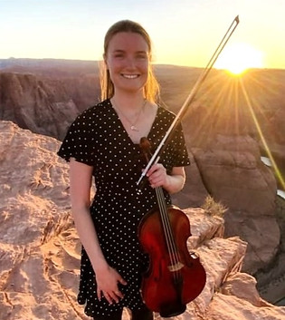 Emma Strub_edited_edited.jpg