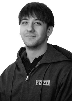 B&W_Headshots_00005.jpg