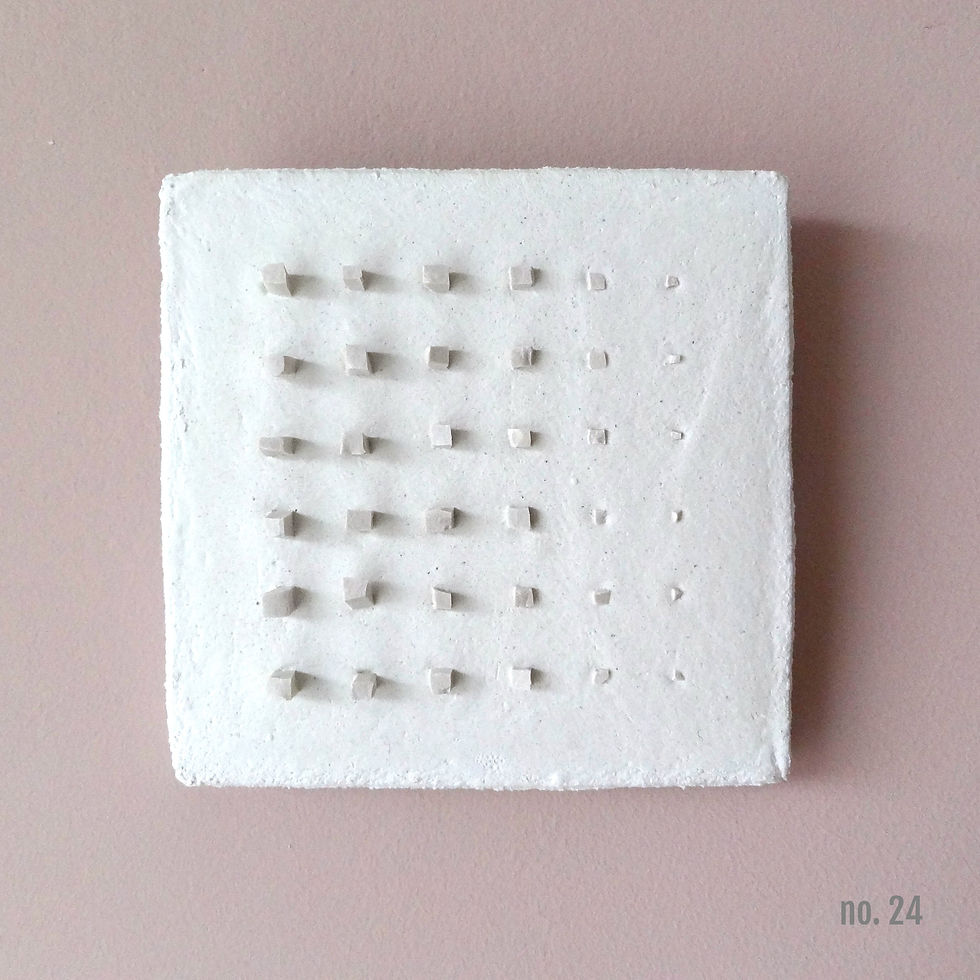 Thumbnail: Mozaïek kunst tegel abstract natuursteen zero beweging wit