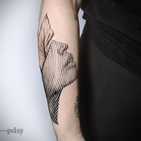VLM Tattoo | Tatuaje estilo Blackwork | España