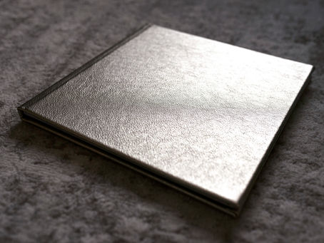 Product Spotlight: 10x10 Handcrafted Lux Boudoir Album