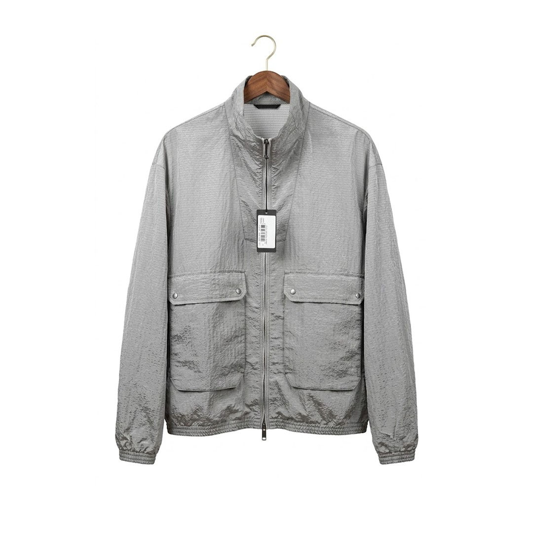 Emporio Armani con textura aluminio crincado