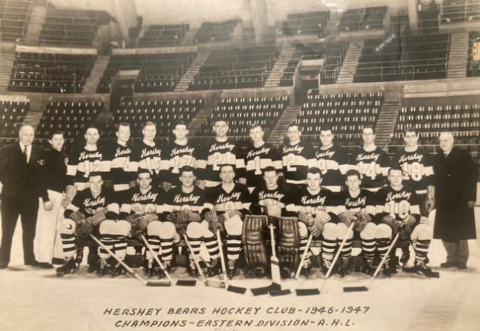 Hershey Bears Hockey Club 1946-1947.jpg