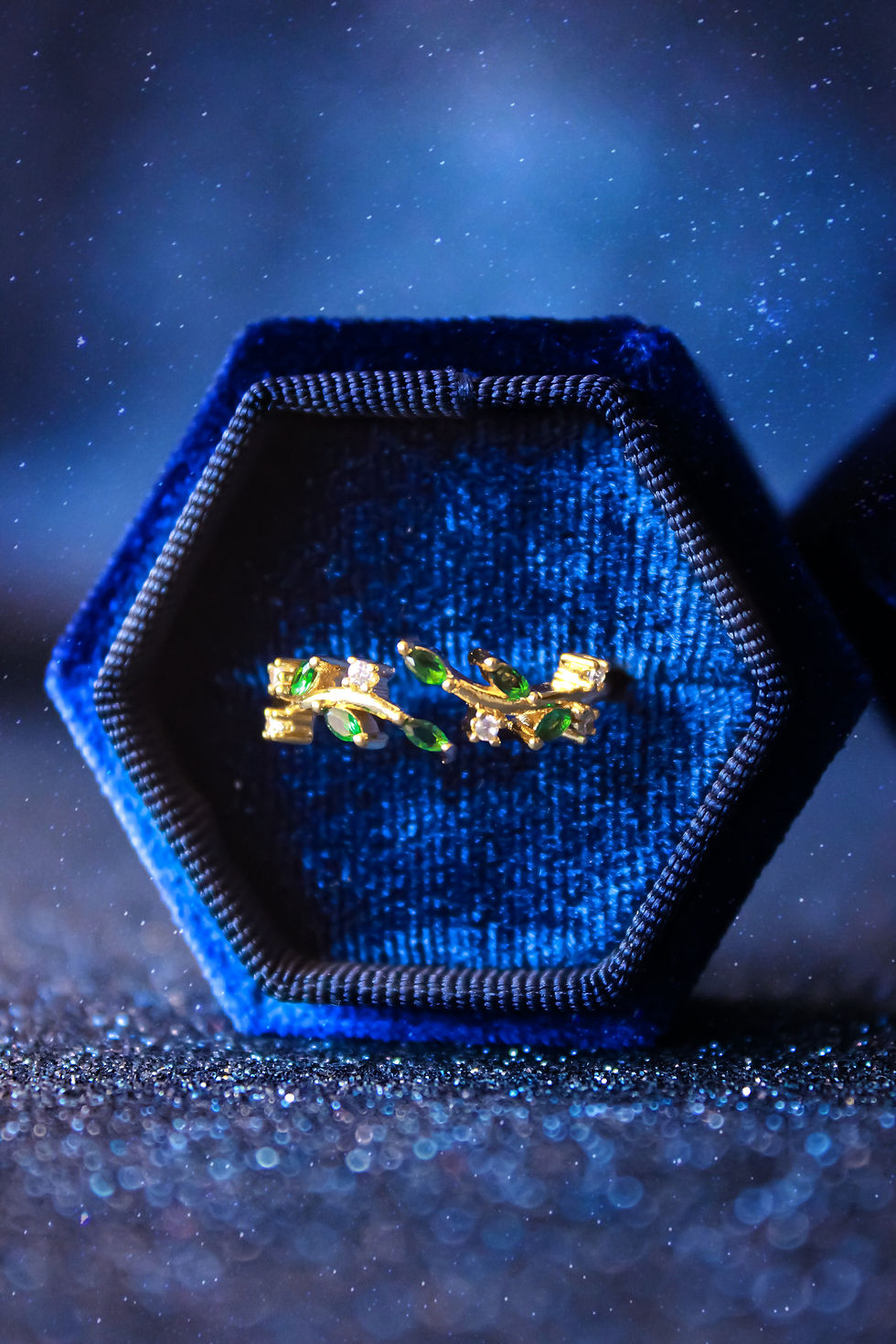 Thumbnail: Greek Leaves Ring