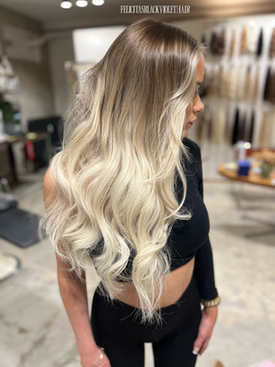 Extensions Bielefeld
Haarverlängerung Bielefeld
Haarverdichtung Bielefeld
Bondings Bielefeld