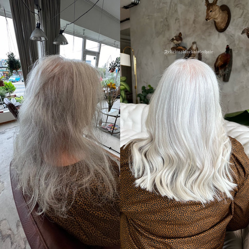 Extensions Bielefeld
Haarverlängerung Bielefeld
Haarverdichtung Bielefeld
Bondings Bielefeld